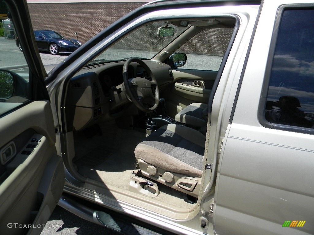 1999 Pathfinder XE 4x4 - Sahara Beige Metallic / Gray photo #16