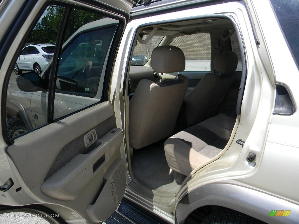 1999 Pathfinder XE 4x4 - Sahara Beige Metallic / Gray photo #19