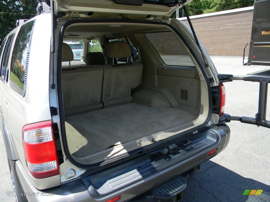 1999 Pathfinder XE 4x4 - Sahara Beige Metallic / Gray photo #20
