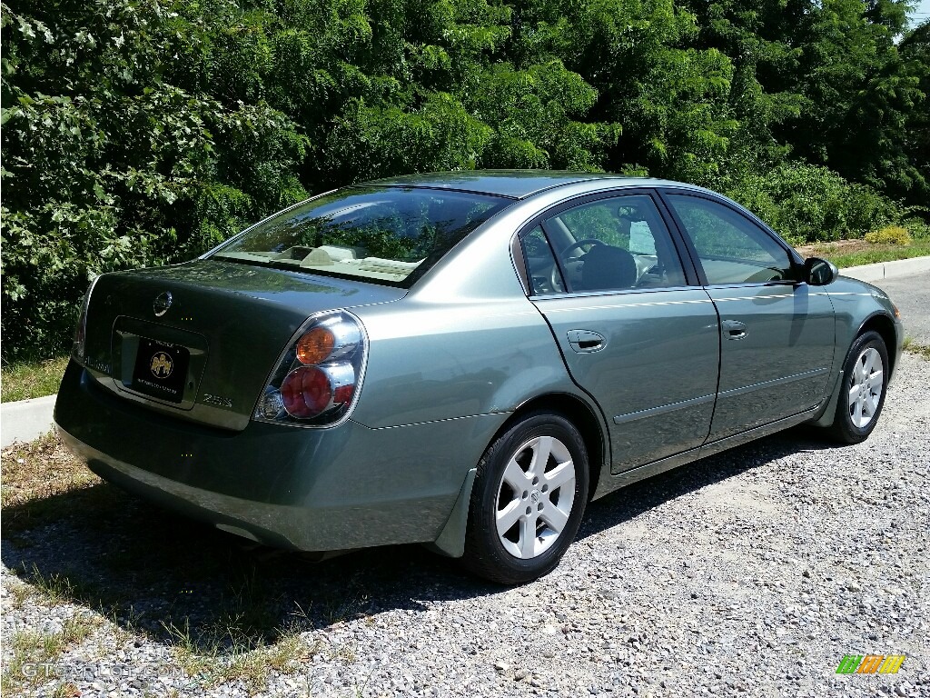 2002 Altima 2.5 S - Mystic Emerald Metallic / Blond Beige photo #7