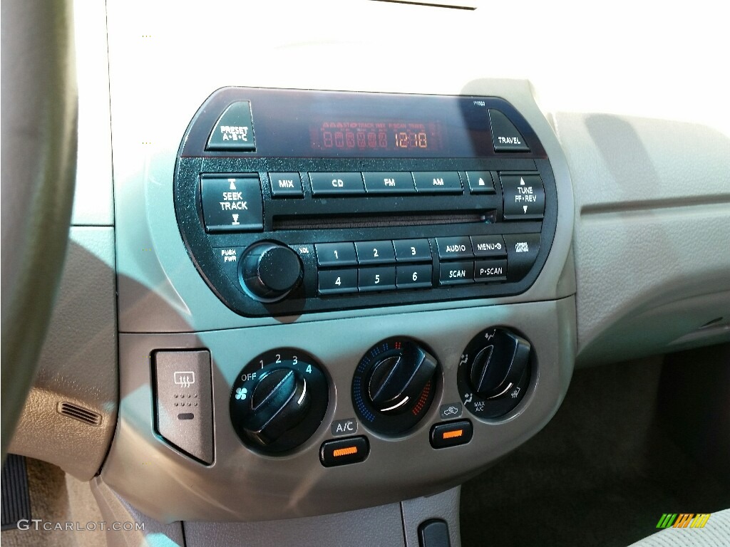 2002 Altima 2.5 S - Mystic Emerald Metallic / Blond Beige photo #18