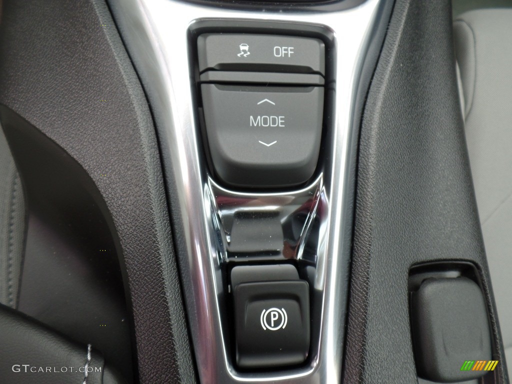 2017 Chevrolet Camaro LT Coupe Controls Photo #115060953