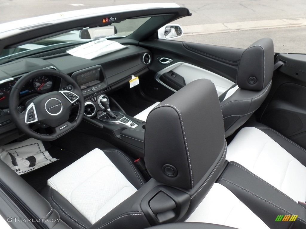 Ceramic White Interior 2017 Chevrolet Camaro LT Convertible Photo #115062486