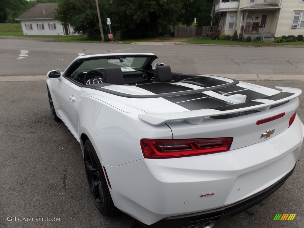 2017 Camaro LT Convertible - Summit White / Ceramic White photo #16