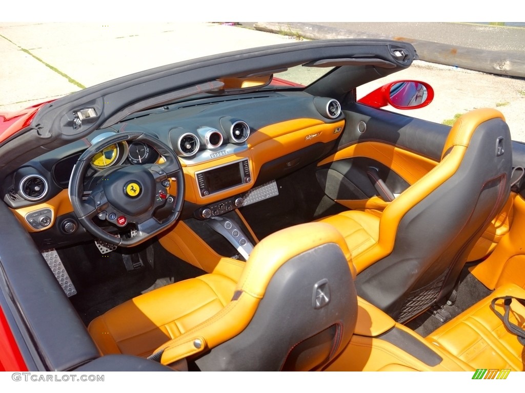 Cuoio Interior 2015 Ferrari California T Photo #115062774