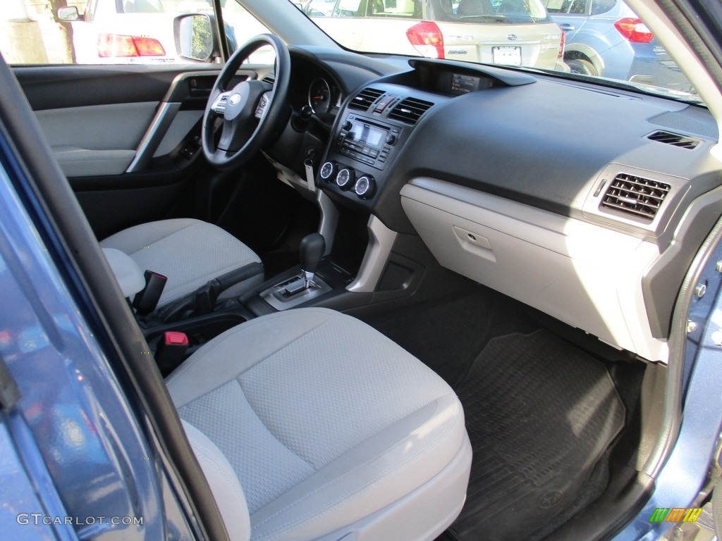 2014 Forester 2.5i Premium - Marine Blue Pearl / Black photo #17