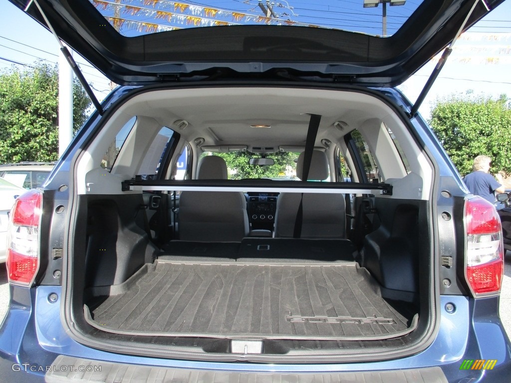 2014 Forester 2.5i Premium - Marine Blue Pearl / Black photo #28