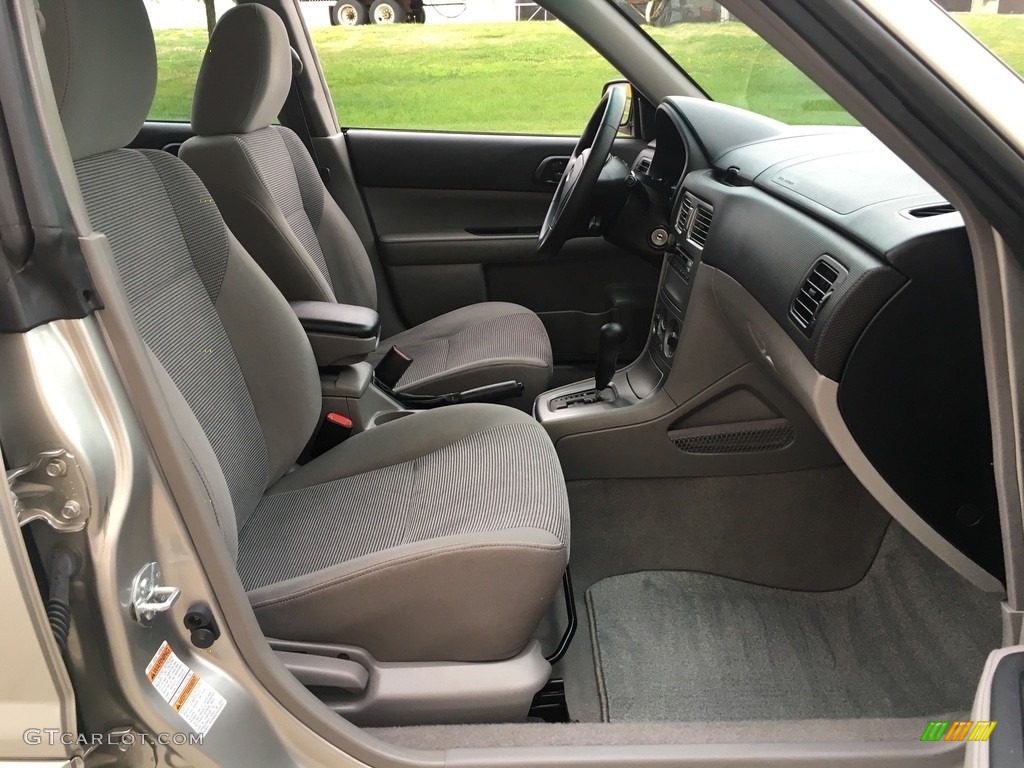 2007 Forester 2.5 X - Crystal Gray Metallic / Graphite Gray photo #14