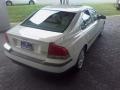White - S60 2.4T Photo No. 20