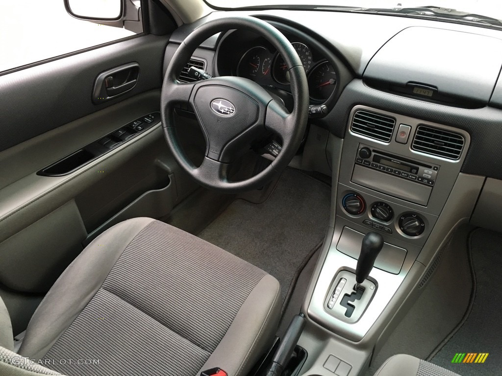 2007 Forester 2.5 X - Crystal Gray Metallic / Graphite Gray photo #49