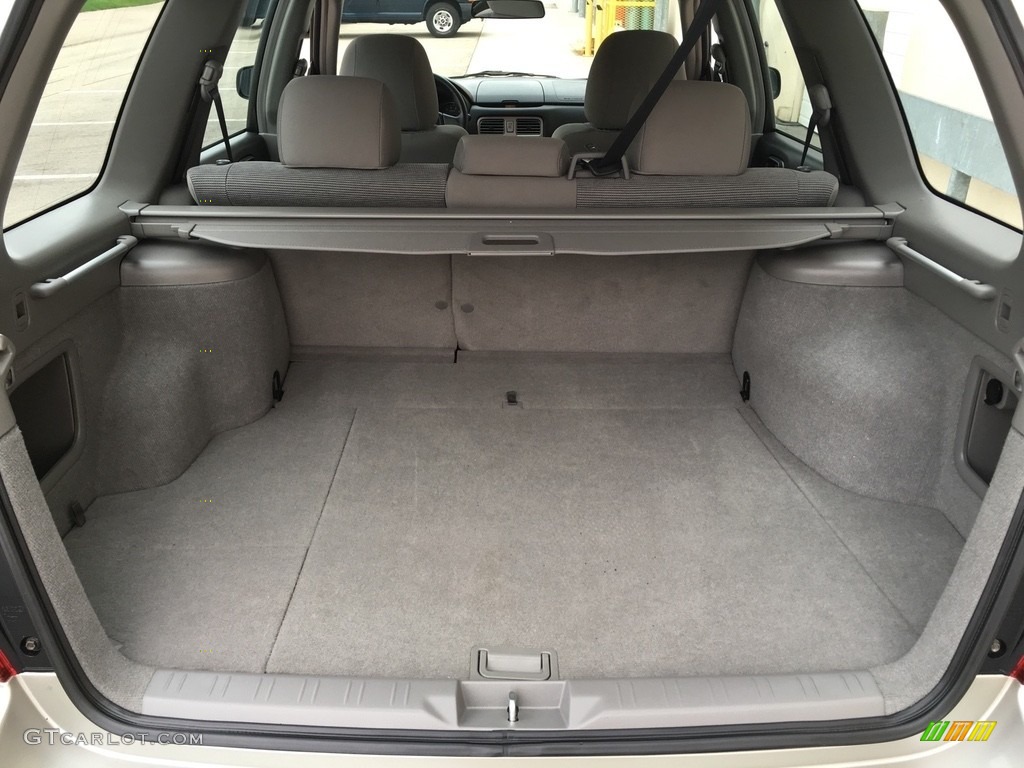2007 Forester 2.5 X - Crystal Gray Metallic / Graphite Gray photo #75