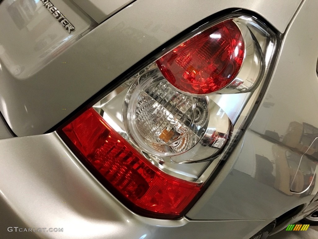 2007 Forester 2.5 X - Crystal Gray Metallic / Graphite Gray photo #92