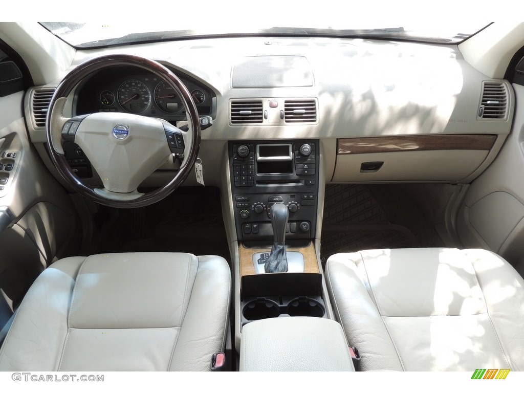 2006 XC90 2.5T - Willow Green Metallic / Taupe/Light Taupe photo #13