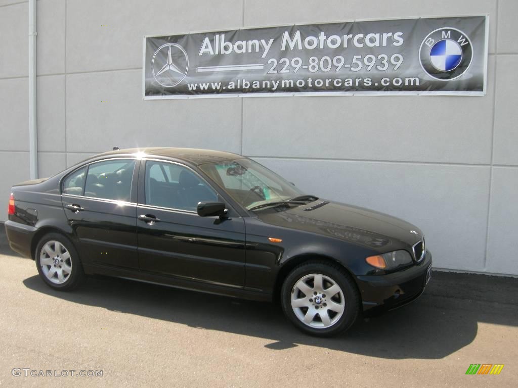 2004 3 Series 325xi Sedan - Jet Black / Black photo #14