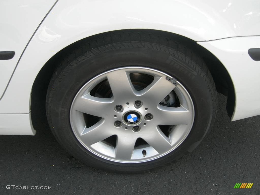 2005 3 Series 325i Sedan - Alpine White / Sand photo #12