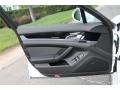 White - Panamera 4 Edition Photo No. 11
