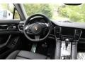White - Panamera 4 Edition Photo No. 15