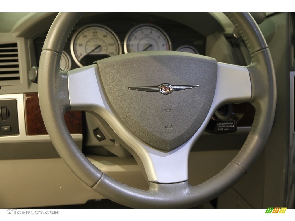 2010 Town & Country Touring - Clearwater Blue Pearl / Medium Slate Gray/Light Shale photo #7