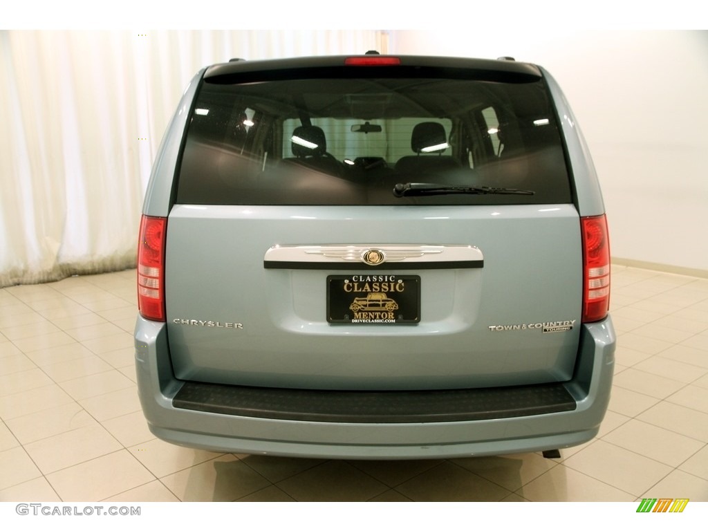 2010 Town & Country Touring - Clearwater Blue Pearl / Medium Slate Gray/Light Shale photo #15