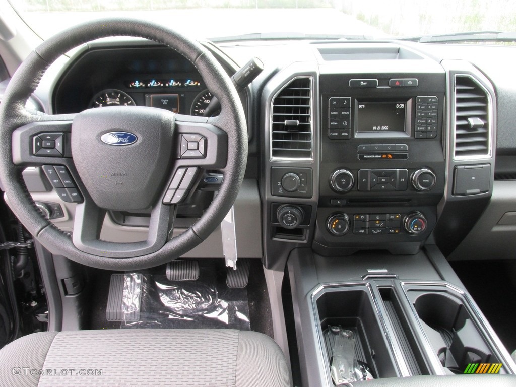2016 F150 XLT SuperCrew 4x4 - Shadow Black / Medium Earth Gray photo #26
