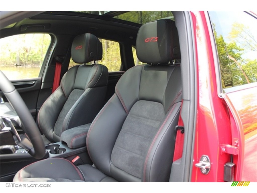 GTS Black Interior 2017 Porsche Macan GTS Photo #115089424