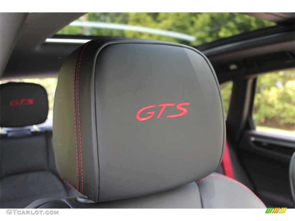 2017 Porsche Macan GTS Marks and Logos Photo #115089549