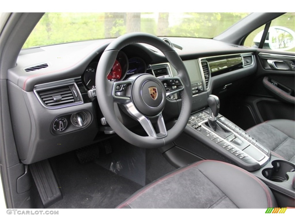 2017 Porsche Macan GTS GTS Black Dashboard Photo #115090973