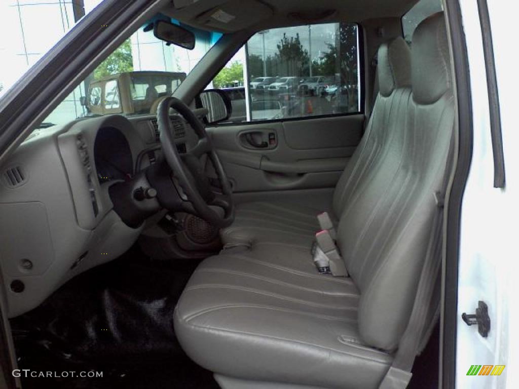 2000 S10 Regular Cab - Summit White / Medium Gray photo #6