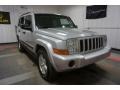 2006 Bright Silver Metallic Jeep Commander 4x4  photo #5