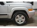2006 Bright Silver Metallic Jeep Commander 4x4  photo #55