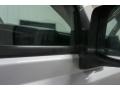 2006 Bright Silver Metallic Jeep Commander 4x4  photo #61