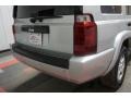 2006 Bright Silver Metallic Jeep Commander 4x4  photo #70
