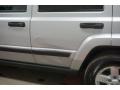 2006 Bright Silver Metallic Jeep Commander 4x4  photo #75