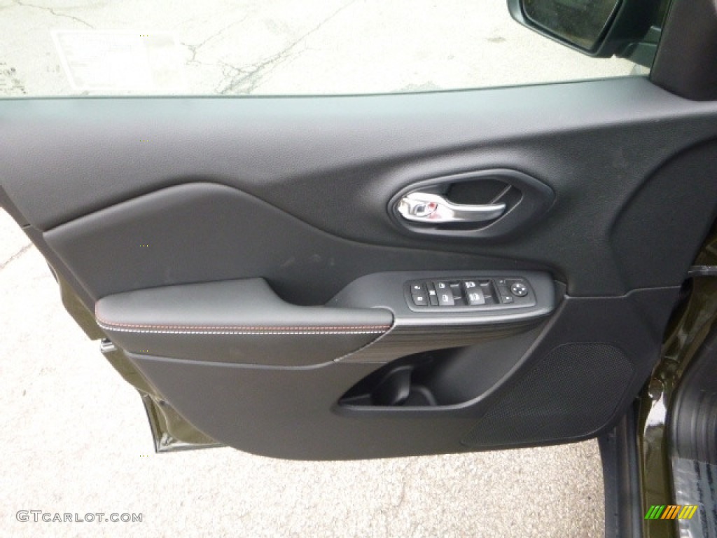 2017 Jeep Cherokee 75th Anniversary Edition 4x4 Black Door Panel Photo #115111734