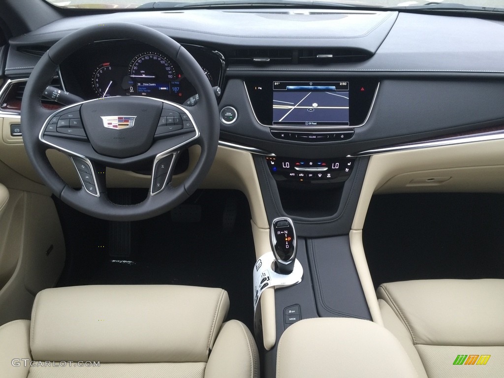 2017 Cadillac XT5 Premium Luxury AWD Sahara Beige Dashboard Photo #115112892