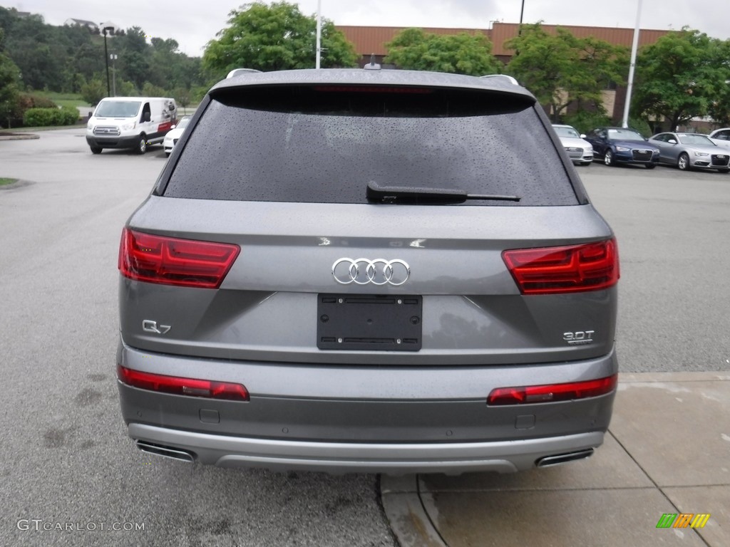 2017 Q7 3.0T quattro Premium Plus - Graphite Gray Metallic / Nougat Brown photo #12