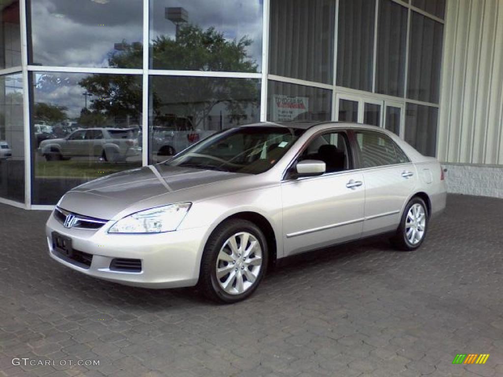 2006 Accord LX V6 Sedan - Alabaster Silver Metallic / Black photo #3