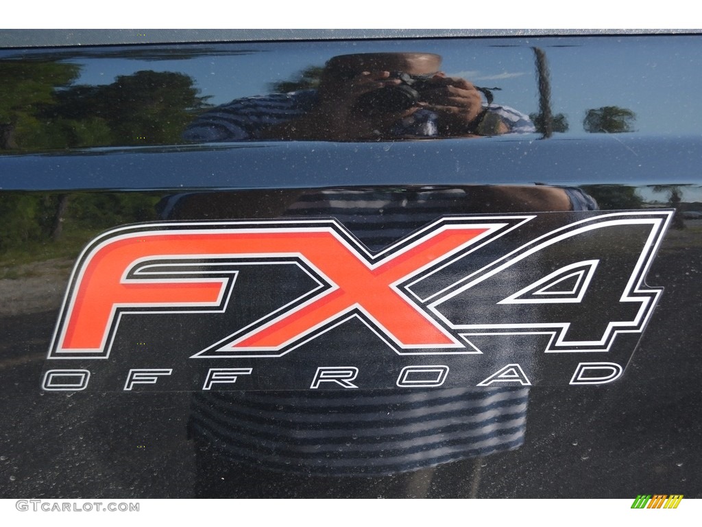 2016 F250 Super Duty Lariat Crew Cab 4x4 - Shadow Black / Adobe photo #4