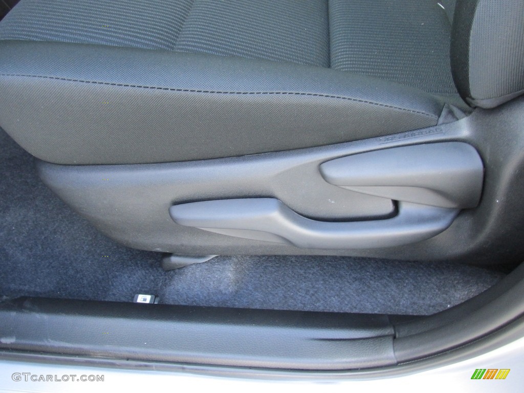 2016 RAV4 LE - Silver Sky Metallic / Black photo #22