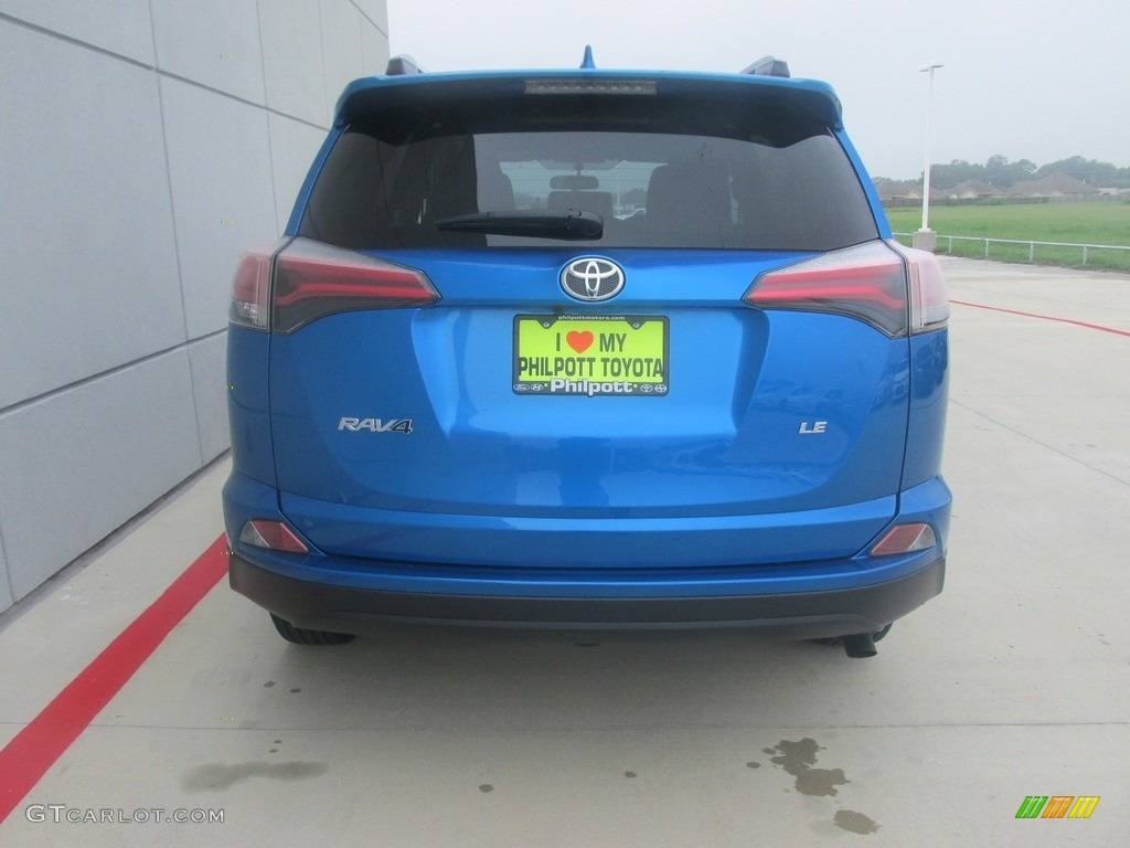 2016 RAV4 LE - Electric Storm Blue / Black photo #5