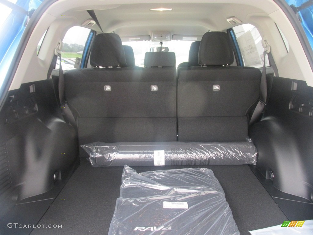 2016 RAV4 LE - Electric Storm Blue / Black photo #15