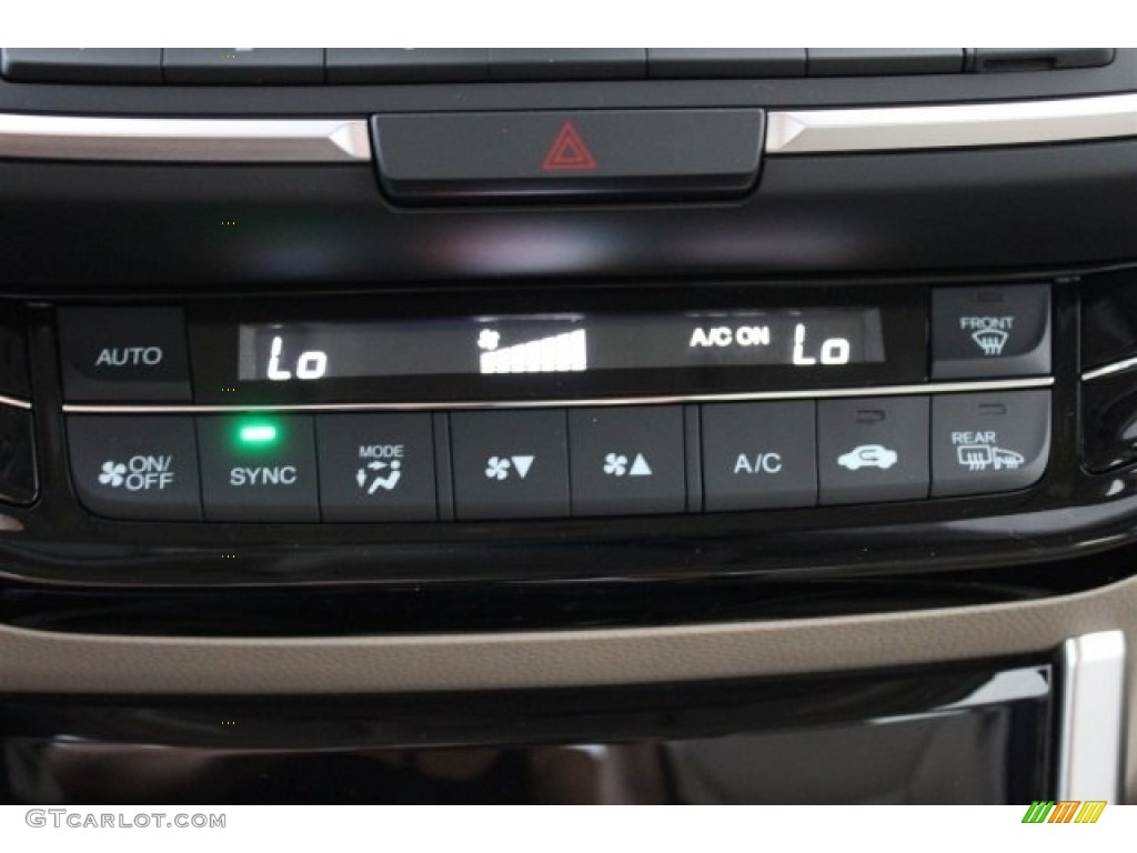 2017 Honda Accord Hybrid Sedan Controls Photo #115139210