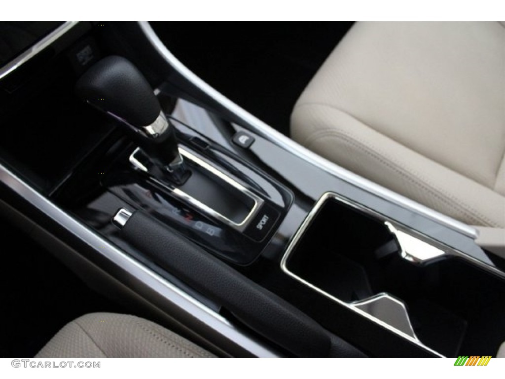 2017 Honda Accord Hybrid Sedan Transmission Photos