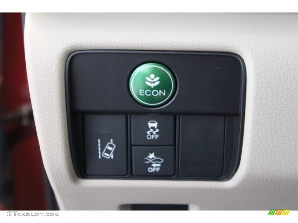 2017 Honda Accord Hybrid Sedan Controls Photo #115139264