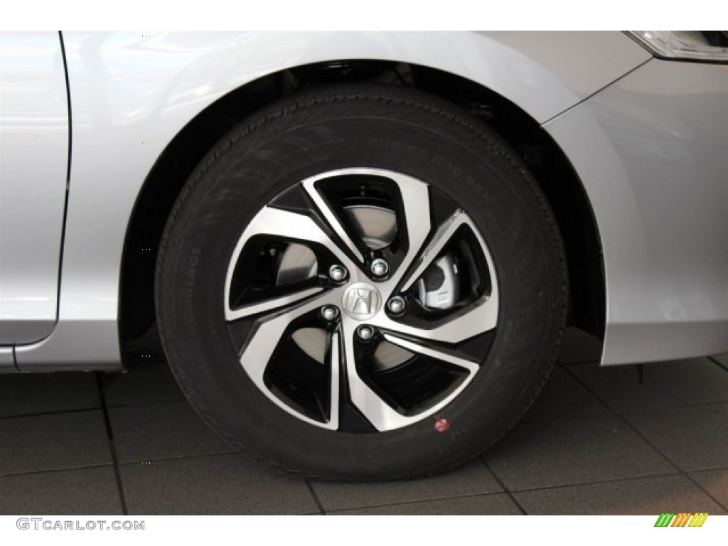 2017 Honda Accord LX Sedan Wheel Photo #115141358