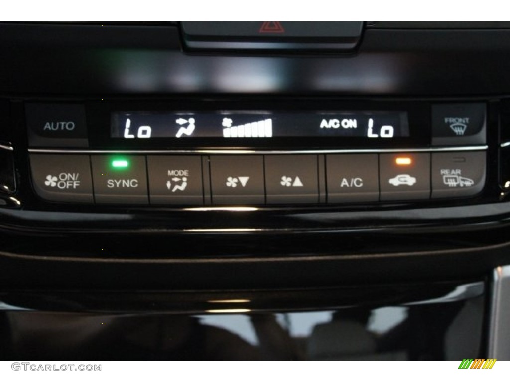 2017 Accord EX-L V6 Coupe - White Orchid Pearl / Black/Ivory photo #22