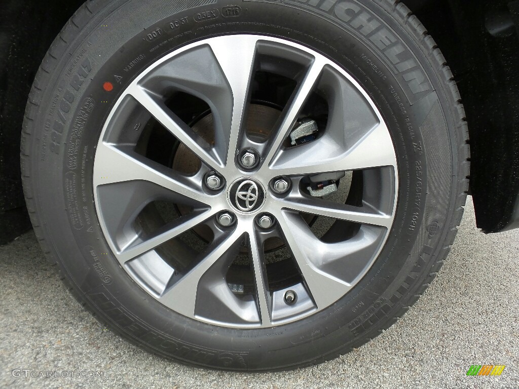 2016 Toyota RAV4 XLE AWD Wheel Photos