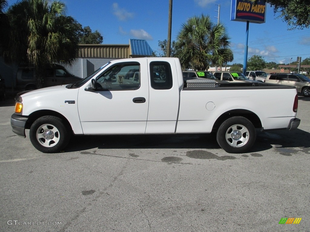 2004 F150 XL Heritage SuperCab - Oxford White / Heritage Graphite Grey photo #6