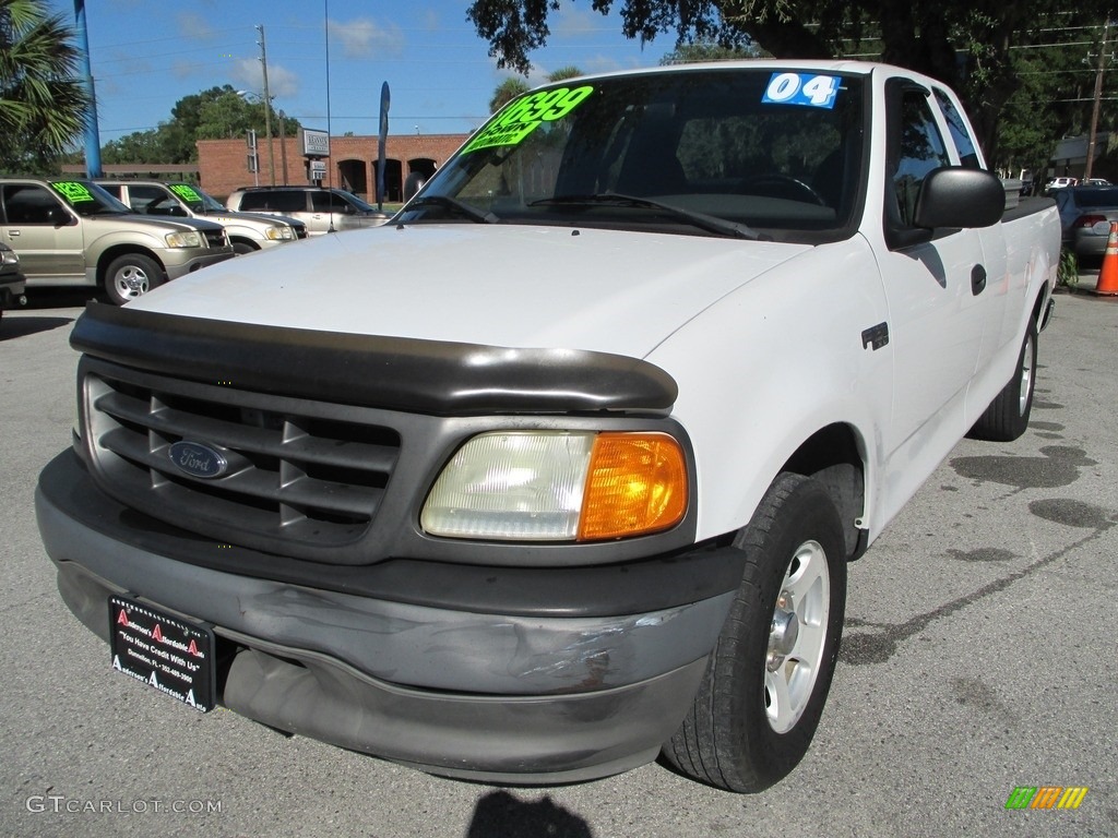 2004 F150 XL Heritage SuperCab - Oxford White / Heritage Graphite Grey photo #7