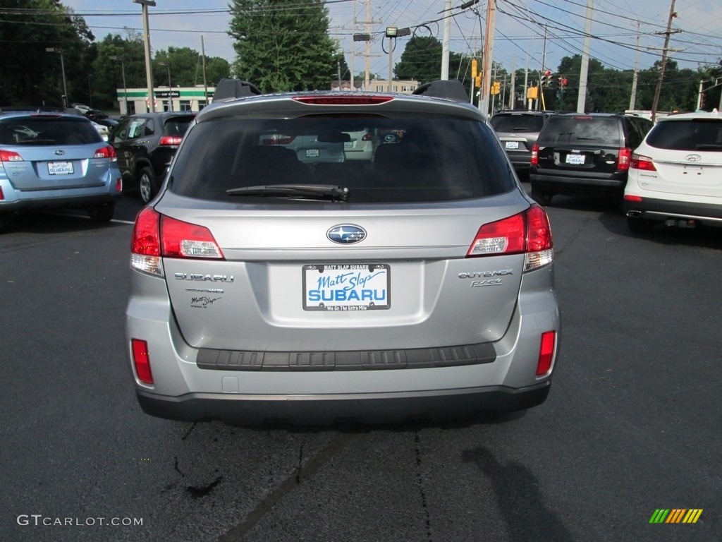 2011 Outback 2.5i Premium Wagon - Steel Silver Metallic / Warm Ivory photo #7